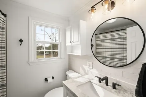 72 Lisa Lane North Andover MA 01845
