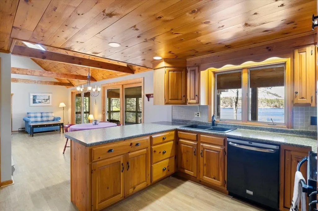 130 Thoreau Trail Wakefield NH 03830