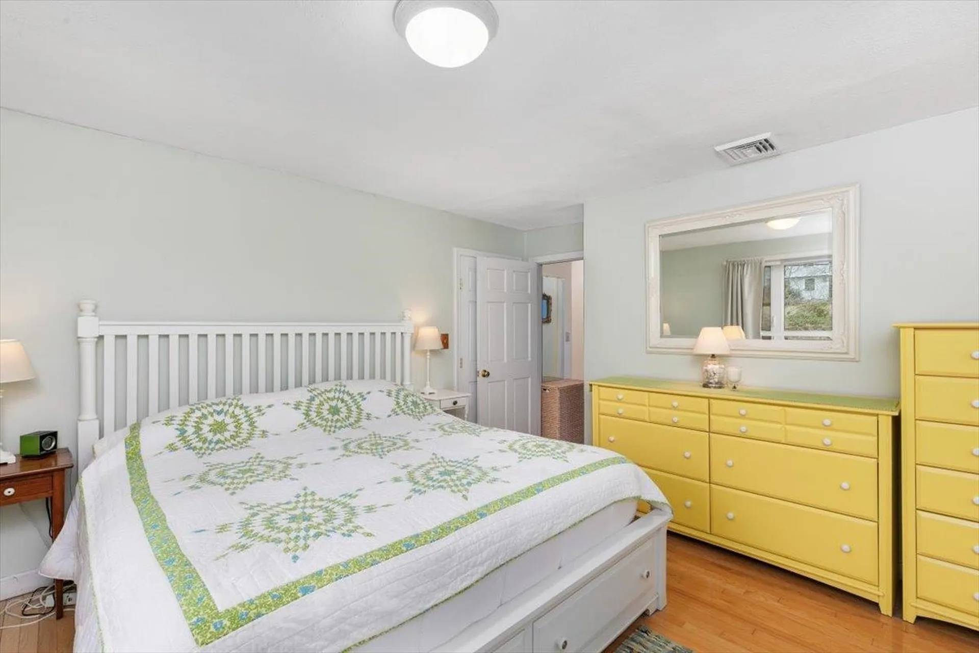 76 Hilldale Avenue South Hampton NH 03827