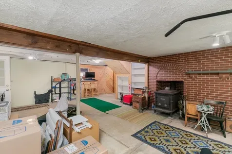 76 Hilldale Avenue South Hampton NH 03827