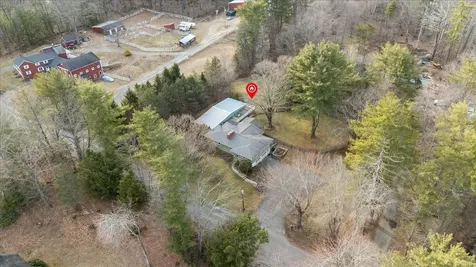 76 Hilldale Avenue South Hampton NH 03827