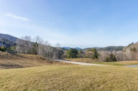 323 Barr Drive Ryegate VT 05069