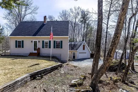 18 Garnet Street Lebanon NH 03766