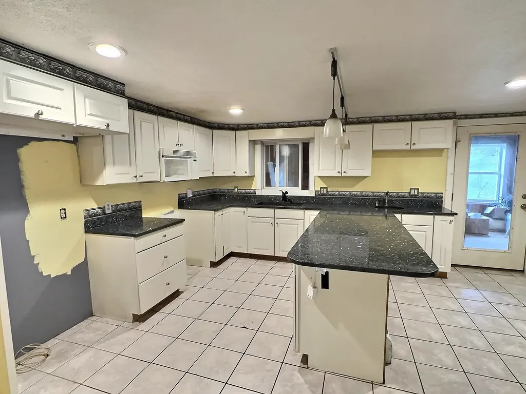 1290 North Road Hinesburg VT 05461