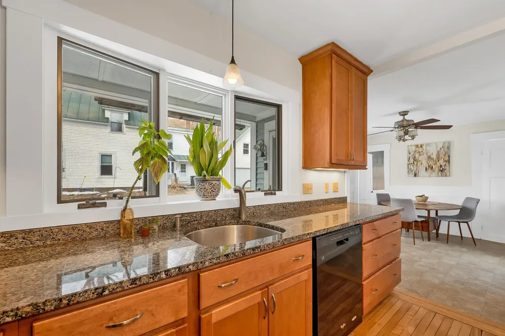 116 Woodridge Road Franklin NH 03235