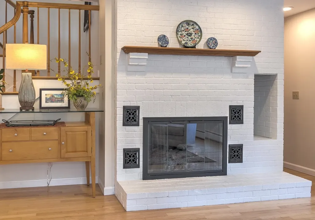 17 Foxwood Avenue Keene NH 03431