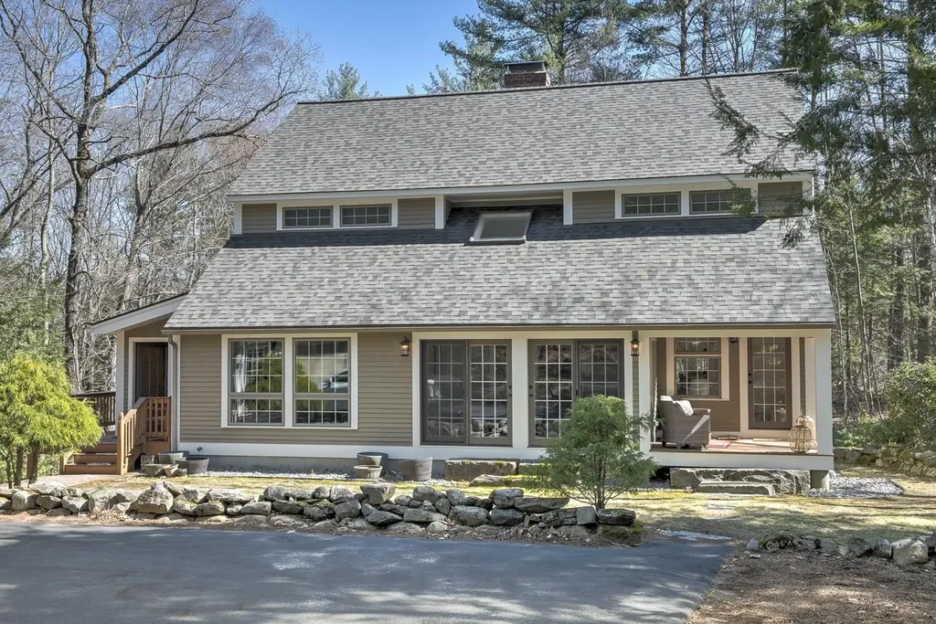 17 Foxwood Avenue Keene NH 03431