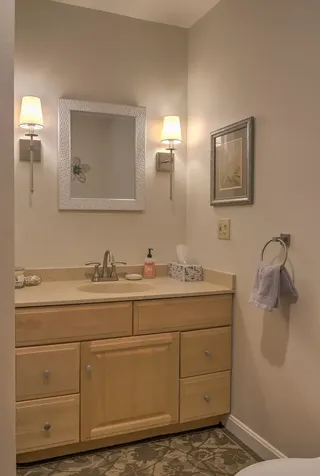 17 Foxwood Avenue Keene NH 03431