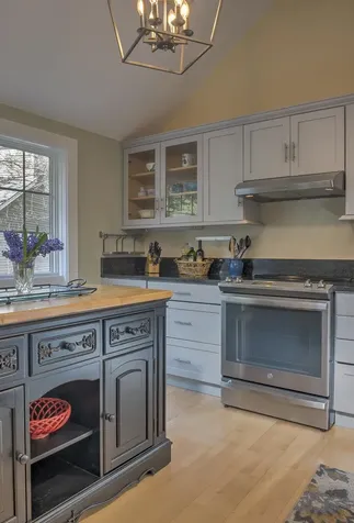 17 Foxwood Avenue Keene NH 03431