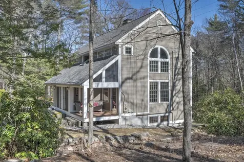 17 Foxwood Avenue Keene NH 03431