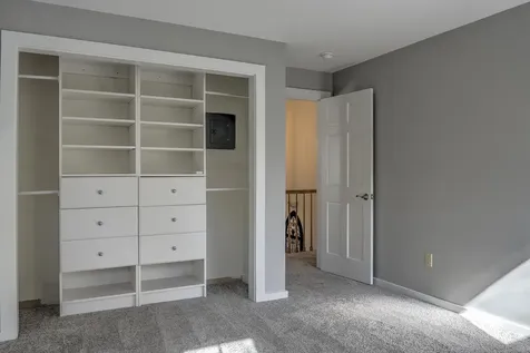 17 Foxwood Avenue Keene NH 03431