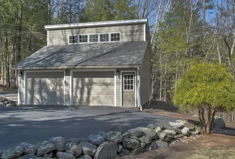 17 Foxwood Avenue Keene NH 03431