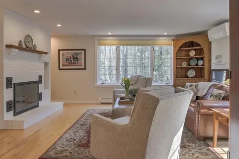 17 Foxwood Avenue Keene NH 03431