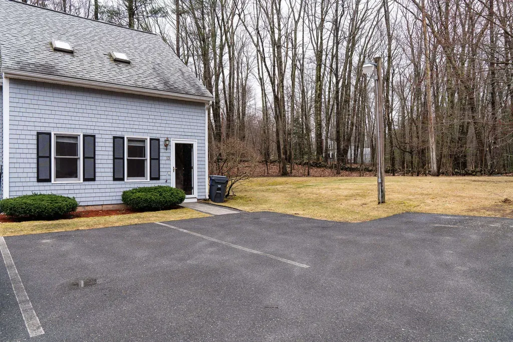 13 Tanglewood Drive Hampstead NH 03826
