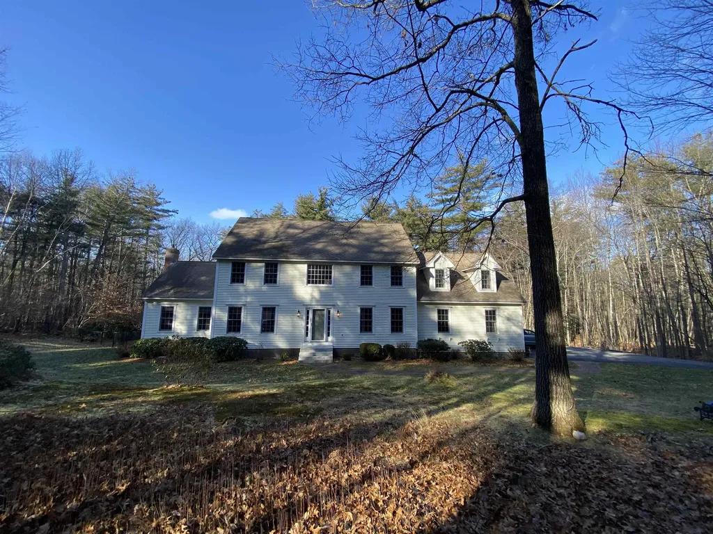 109 Mooar Hill Road Hollis NH 03049
