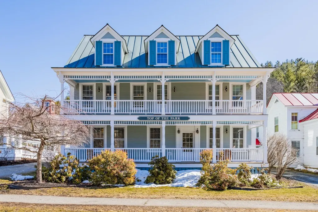 31 Huntington Place Rochester VT 05767