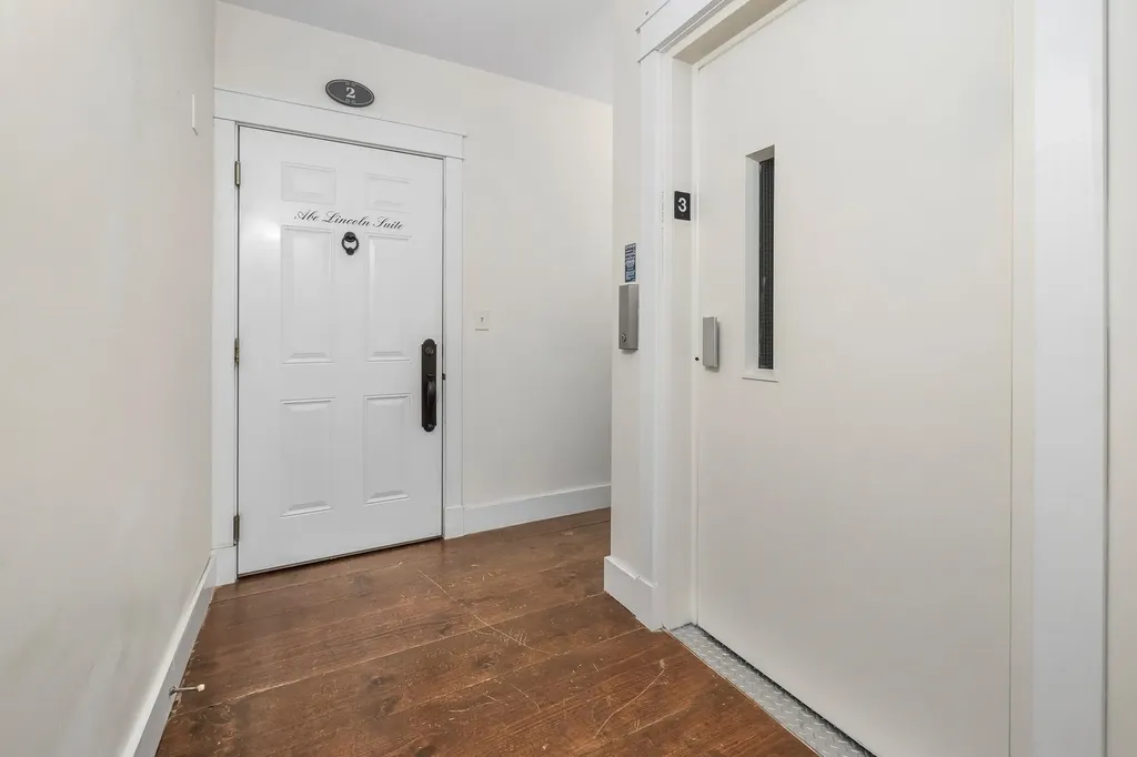 31 Huntington Place Rochester VT 05767