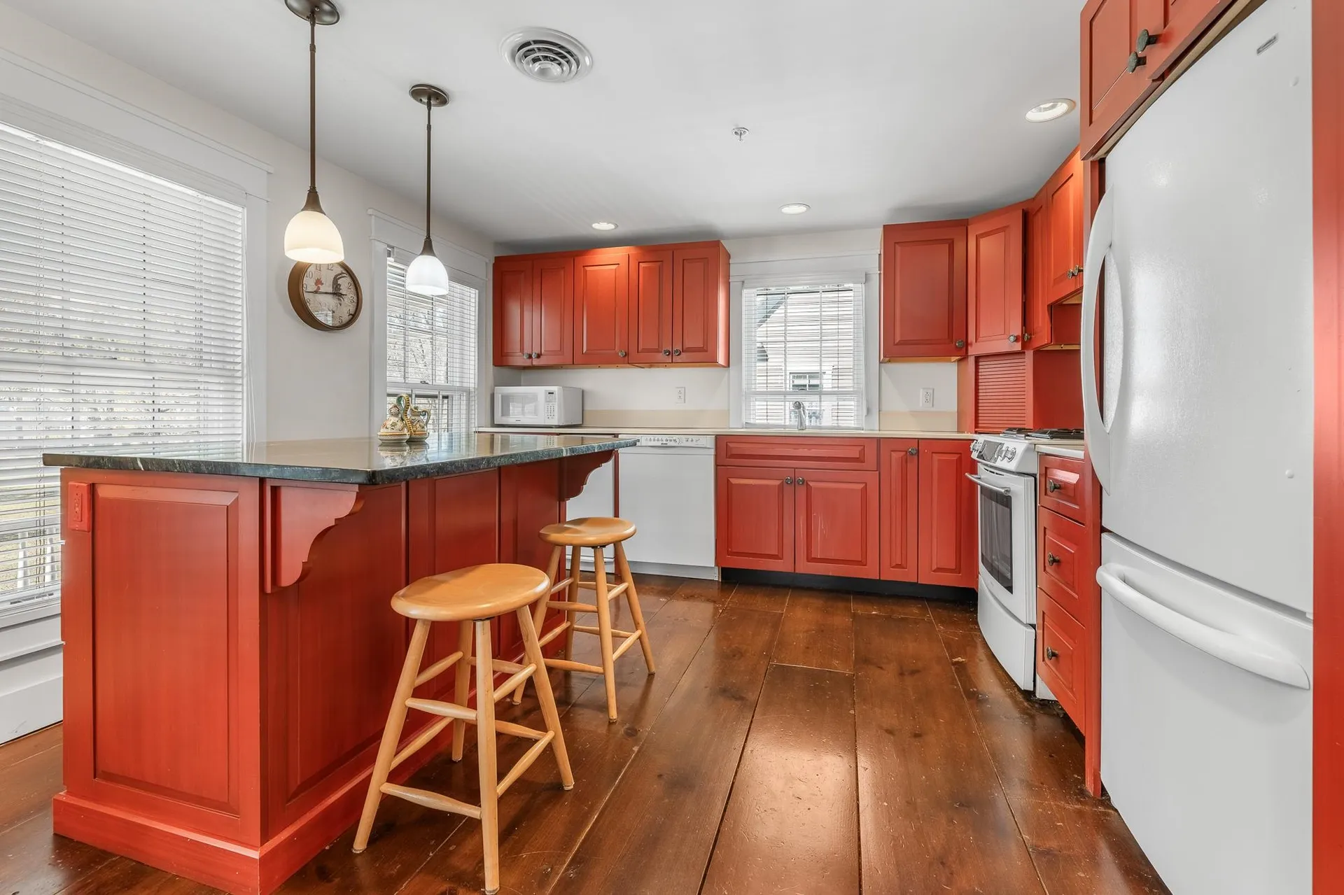 31 Huntington Place Rochester VT 05767