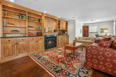 31 Huntington Place Rochester VT 05767