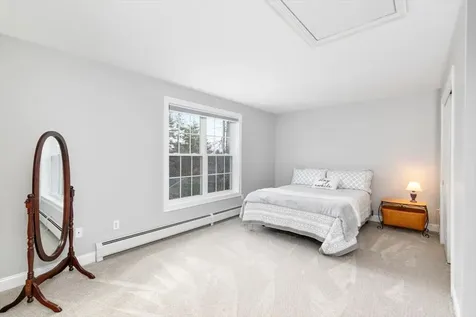 41 Hawk Drive Salem NH 03079