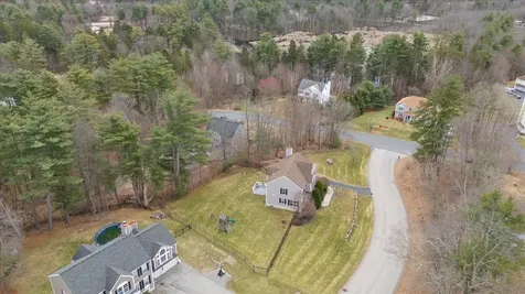 41 Hawk Drive Salem NH 03079