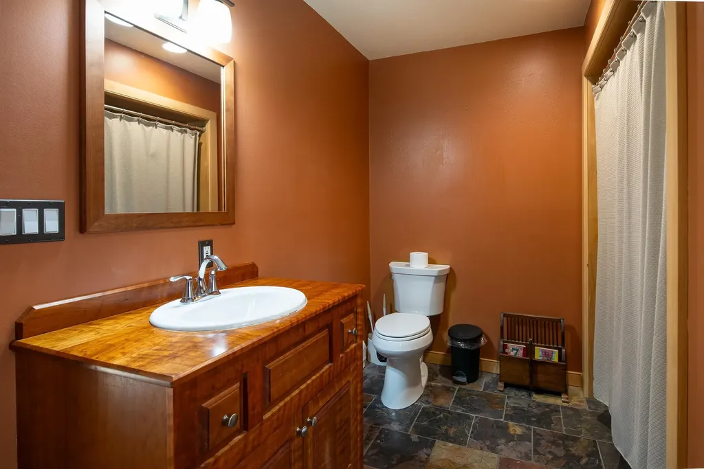 166 Tweed River Drive Stockbridge VT 05772