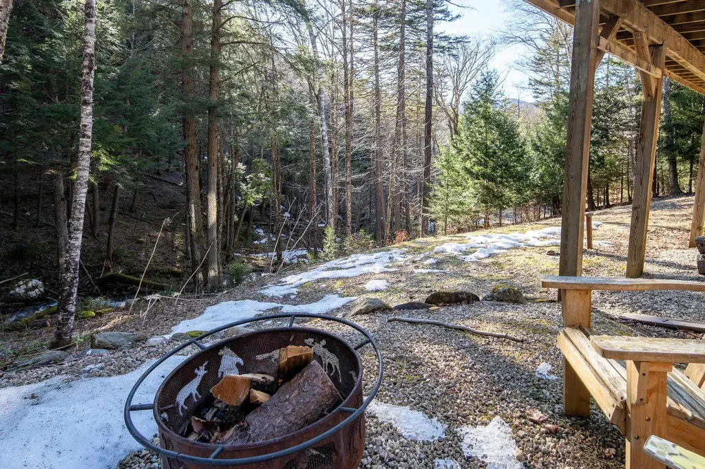 166 Tweed River Drive Stockbridge VT 05772