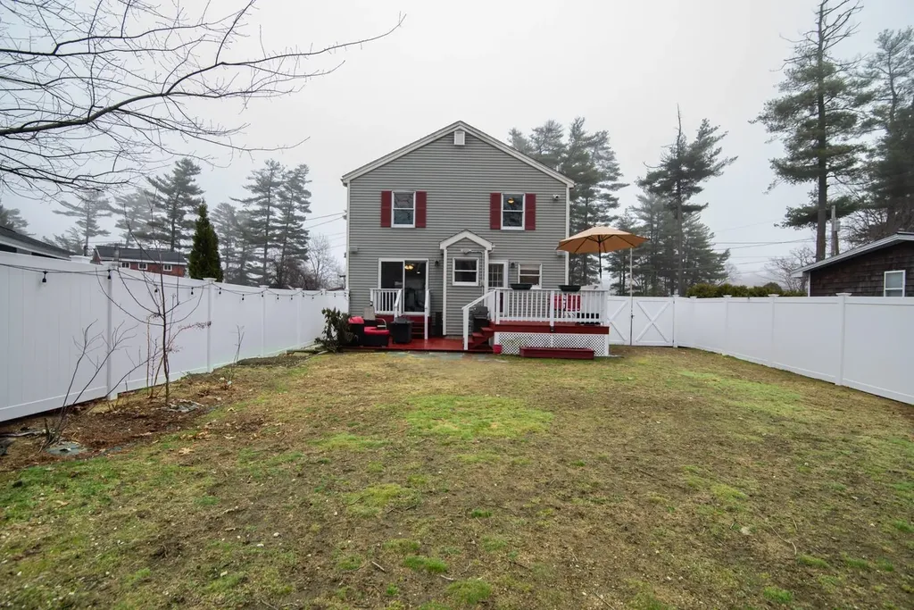 18 Field Avenue Salem NH 03079