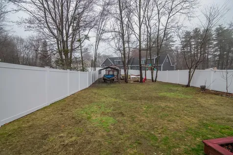 18 Field Avenue Salem NH 03079