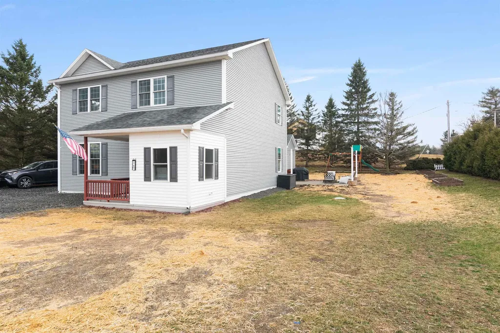 16 Cook Road Highgate VT 05459