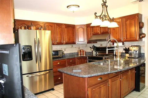 51 Hannah Drive Hollis NH 03049
