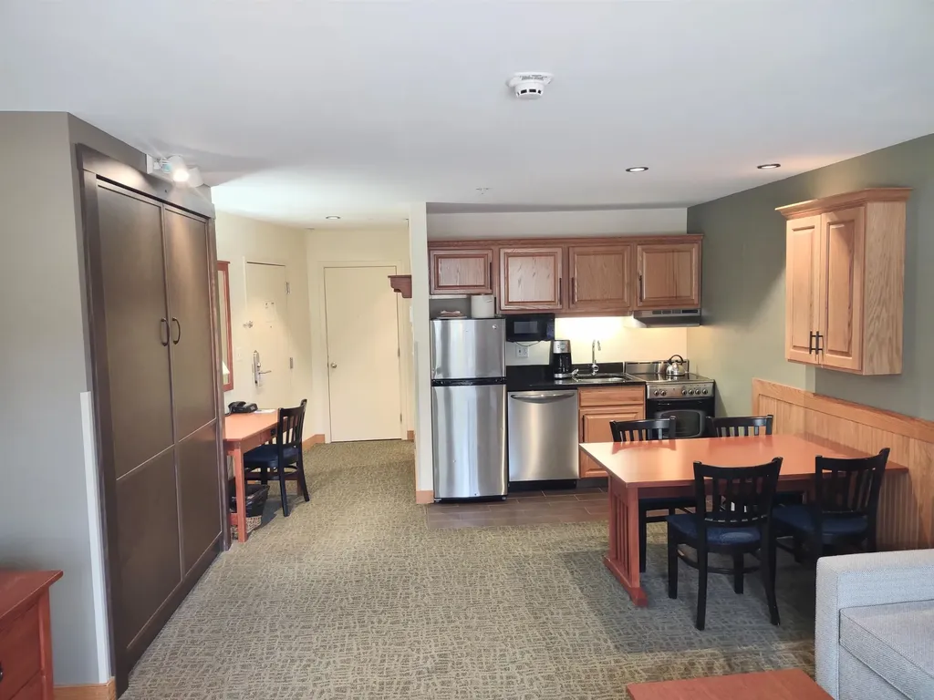 228 East Mountain Road Killington VT 05751