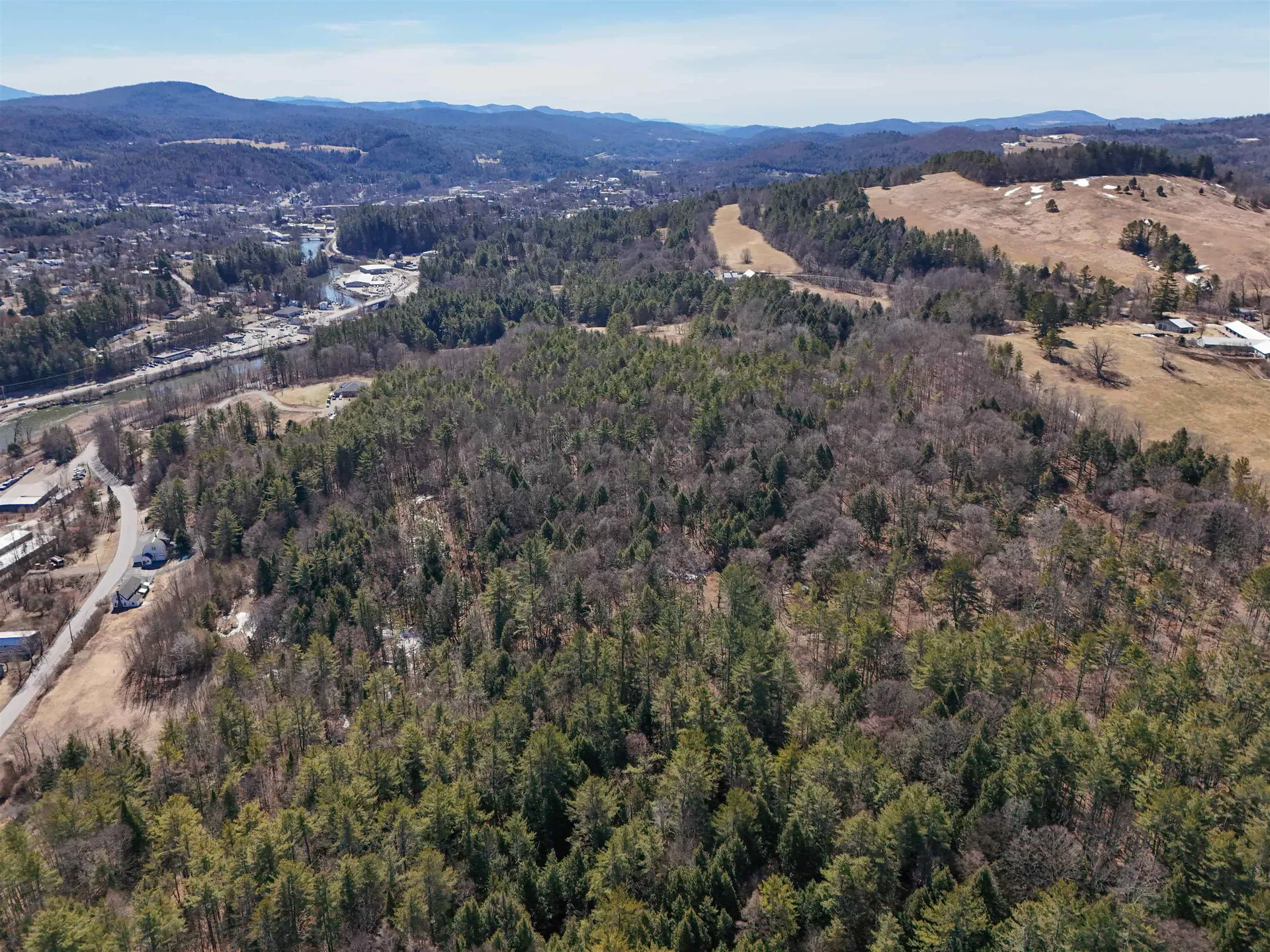 595 Old Center Road St. Johnsbury VT 05819