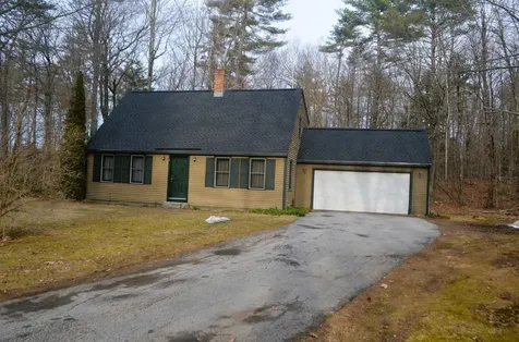 136 Evergreen Circle Henniker NH 03242