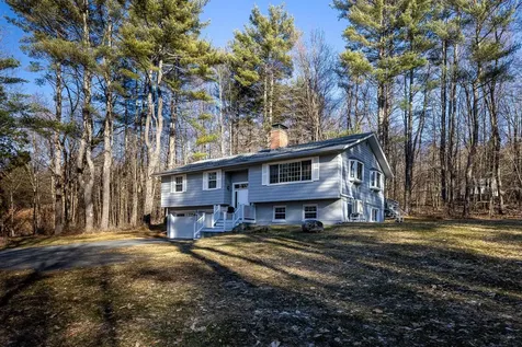 3 Goodfellow Road Hanover NH 03755