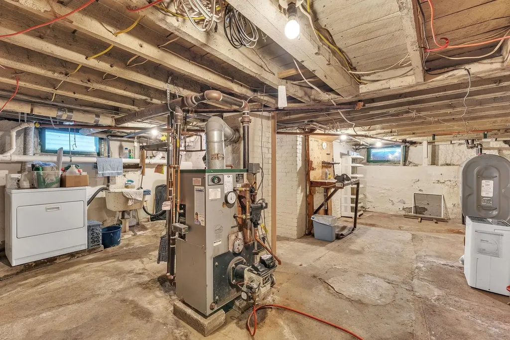 42 Center Street Barre City VT 05641