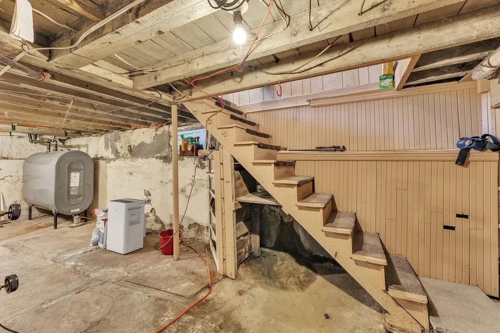 42 Center Street Barre City VT 05641