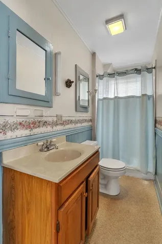 42 Center Street Barre City VT 05641