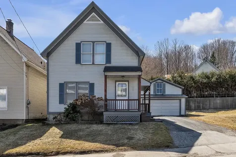 42 Center Street Barre City VT 05641