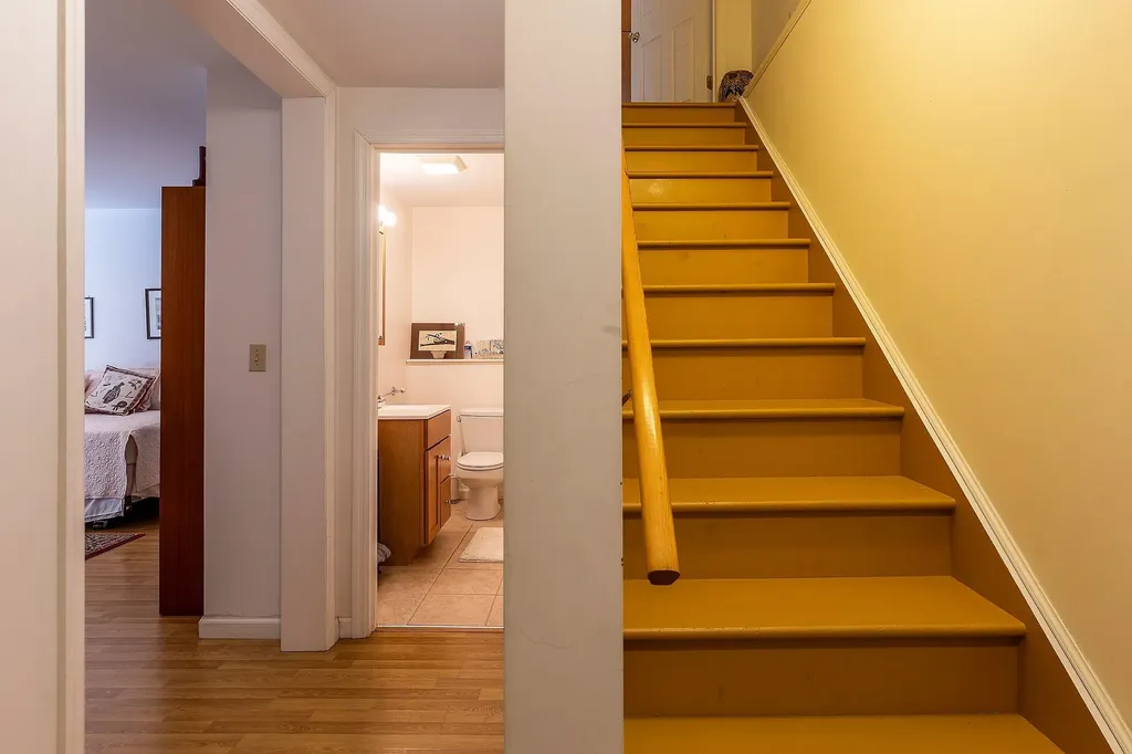 2513 Thompsonburg Road Londonderry VT 05155