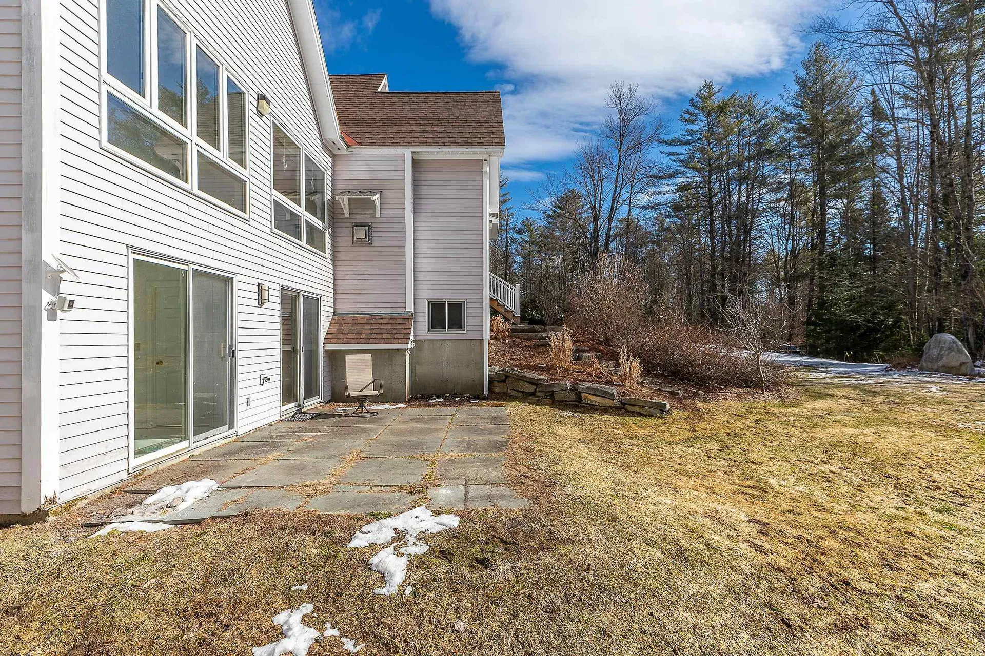 2513 Thompsonburg Road Londonderry VT 05155