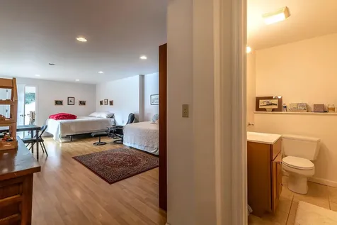 2513 Thompsonburg Road Londonderry VT 05155