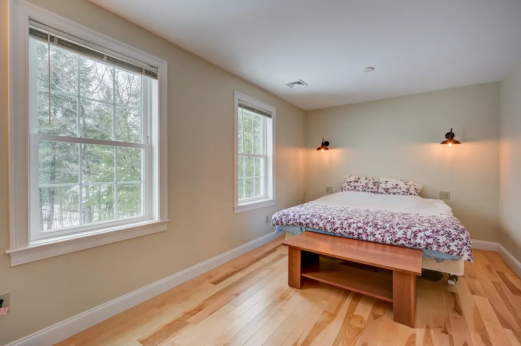 16 Grison Road Madison NH 03849