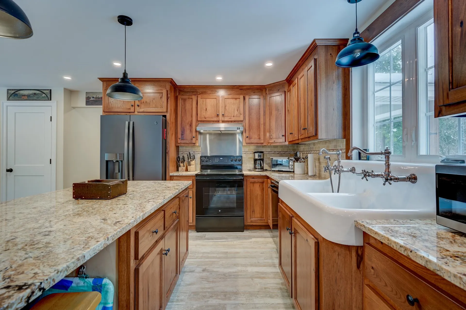 16 Grison Road Madison NH 03849