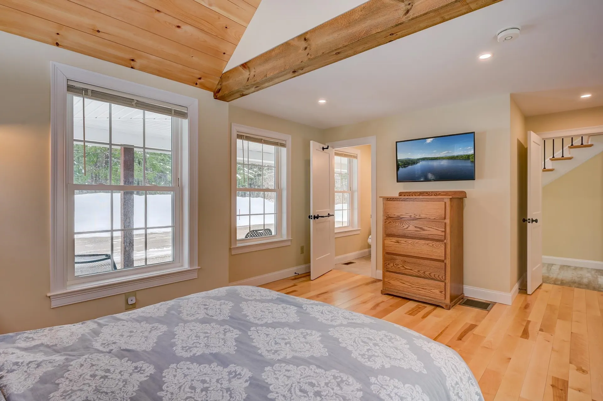 16 Grison Road Madison NH 03849