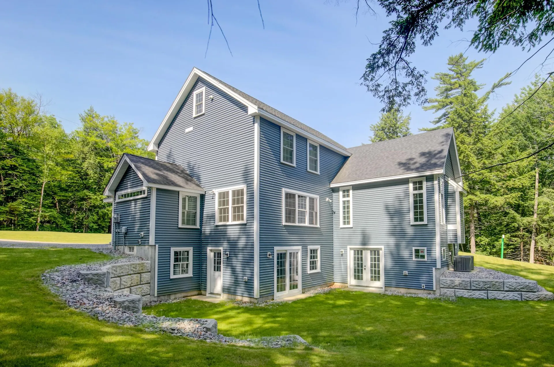 16 Grison Road Madison NH 03849