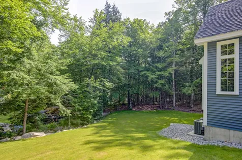 16 Grison Road Madison NH 03849