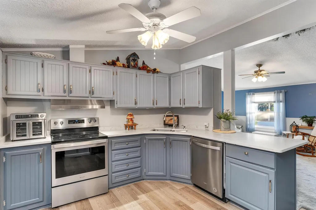 51 Eagles Way Alton NH 03809