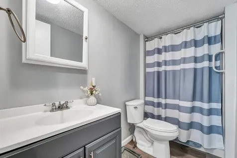 51 Eagles Way Alton NH 03809