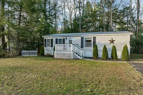 51 Eagles Way Alton NH 03809
